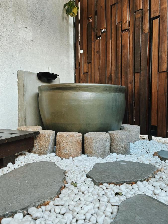 Appartamento Isshoni House Tainan Esterno foto